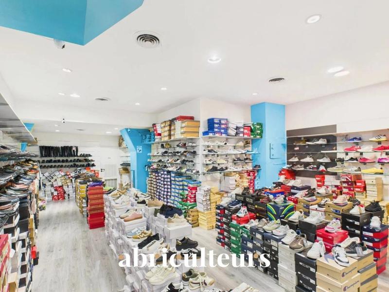 Fonds de commerce - Local commercial - 120 m²