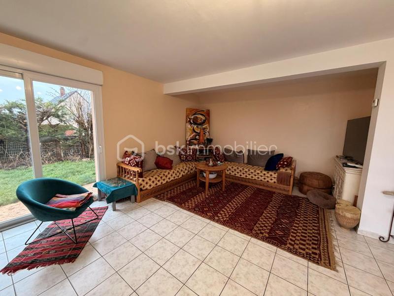 Maison traditionnelle - 132 m² - 6 pièces