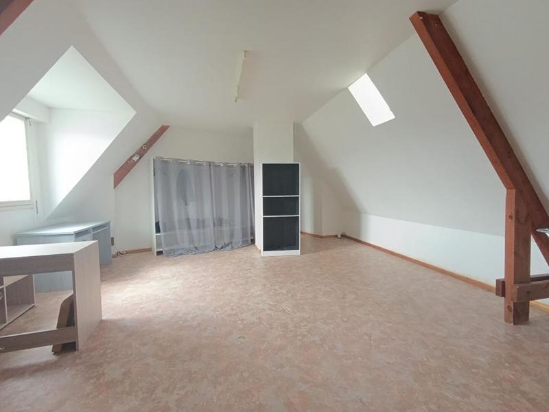 Maison - 196 m² - 7 pièces
