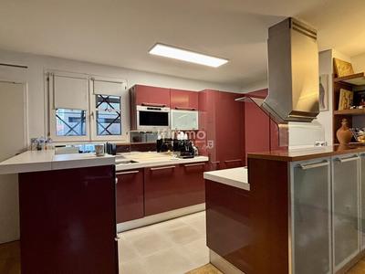 Appartement - 77 m² - 4 pièces