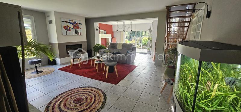 Maison - 170 m² - 7 pièces