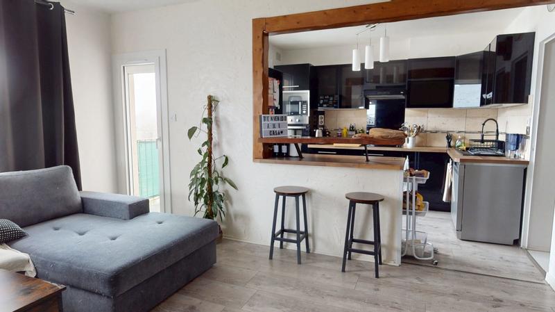 Appartement - 77 m² - 4 pièces