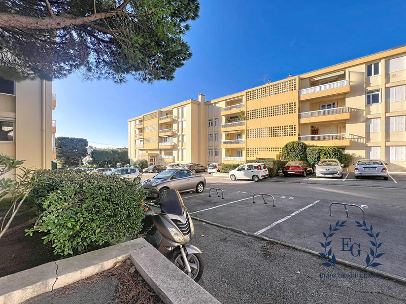 Appartement - 45 m² - 2 pièces