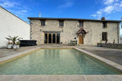 Villa - 460 m² - 30 pièces