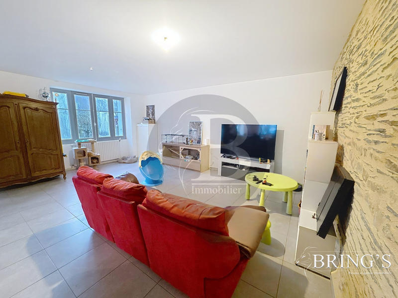 Maison - 147 m² - 7 pièces