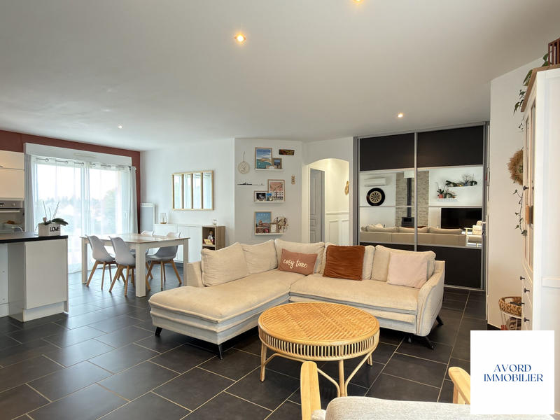 Maison - 107 m² - 5 pièces