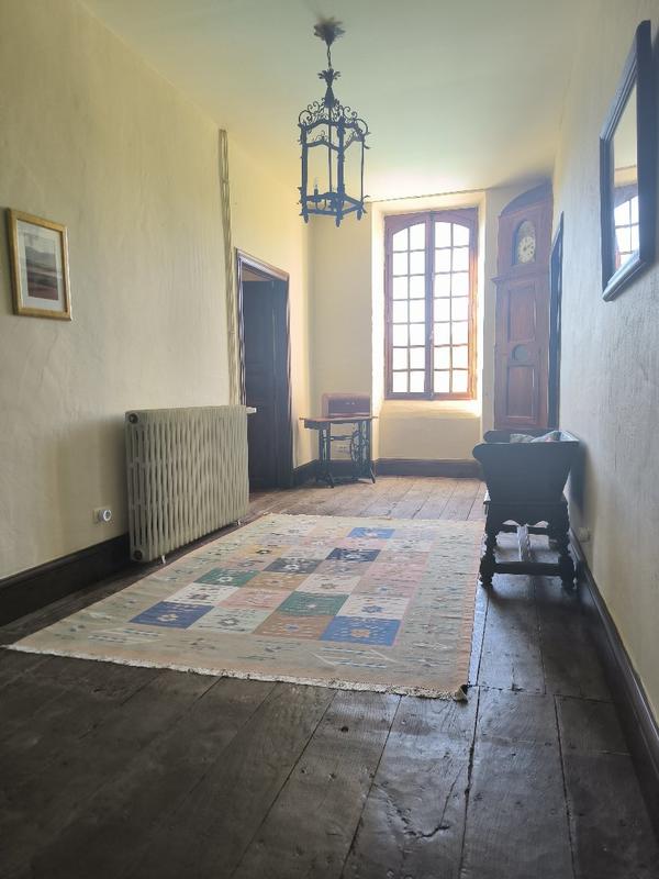 Maison - 296 m² - 8 pièces