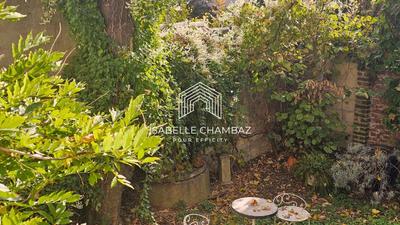 Maison - 200 m² - 7 pièces