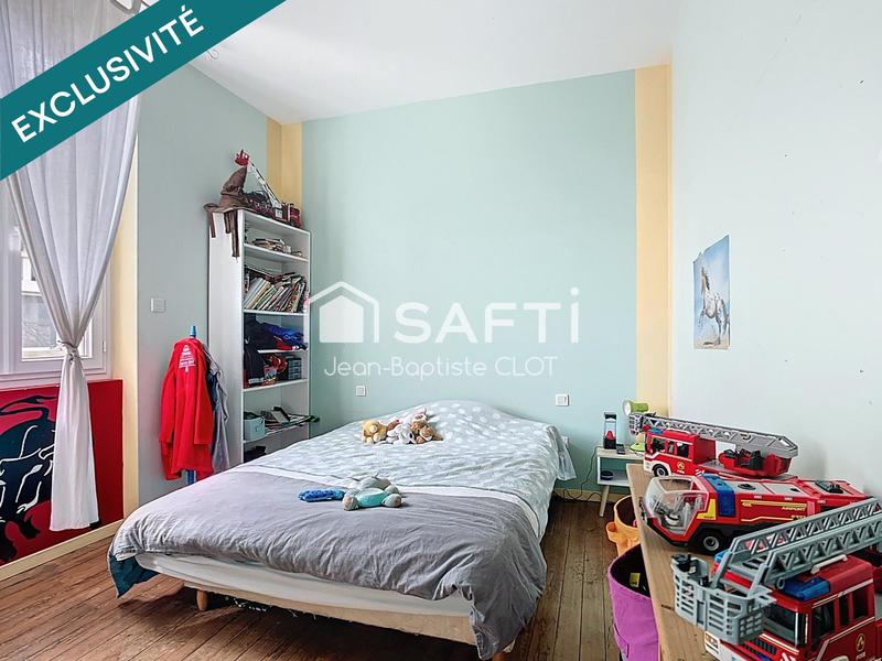 Maison - 270 m² - 7 pièces