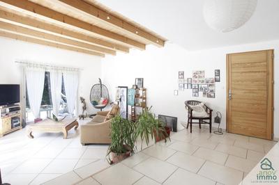 Maison - 154 m² - 4 pièces
