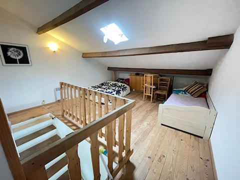 Propriété - 152 m² - 5 pièces