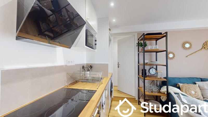 Chambre - 11 m² - 1 pièce