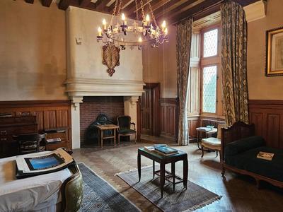 Manoir - 1 400 m² - 25 pièces