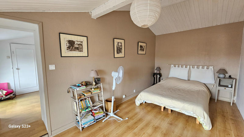 Maison - 188 m² - 7 pièces