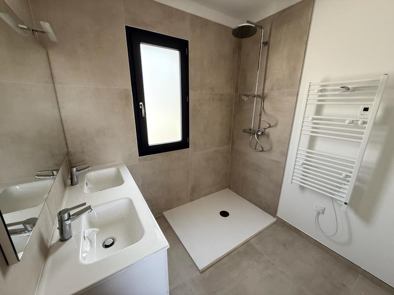 Maison - 123 m² - 4 pièces