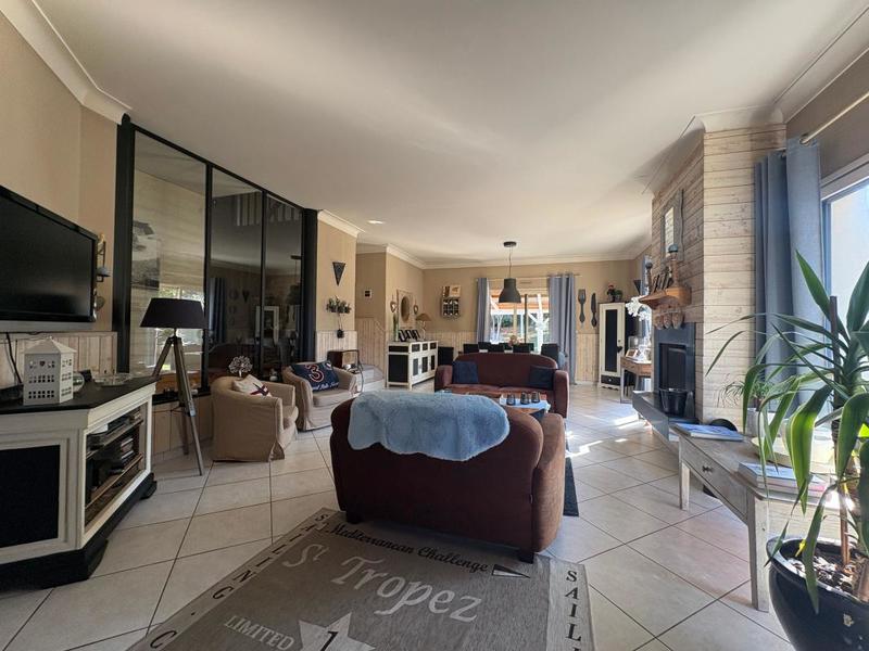 Maison - 156 m² - 4 pièces