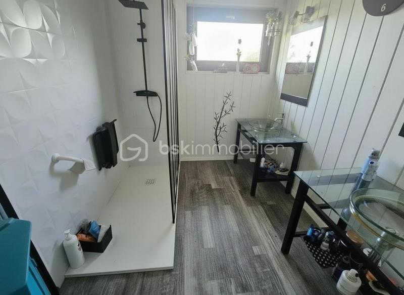 Maison traditionnelle - 120 m² - 6 pièces