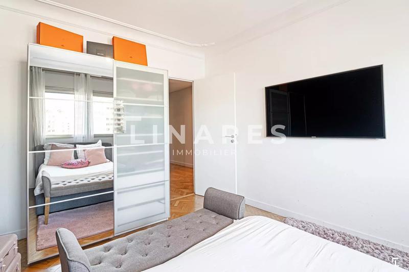 Appartement - 166 m² - 5 pièces