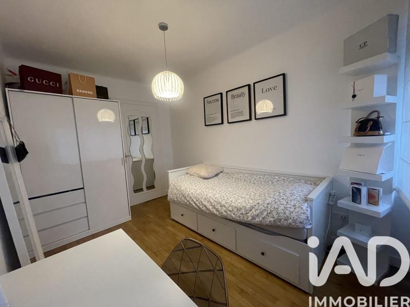 Appartement - 86 m² - 4 pièces