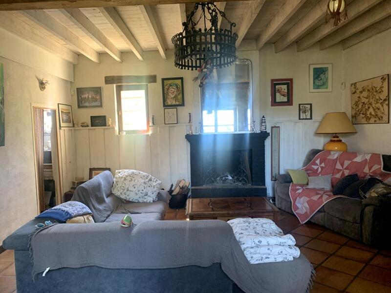 Maison - 251 m² - 8 pièces