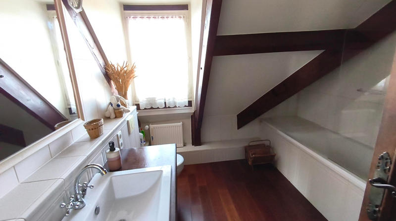 Maison - 171 m² - 10 pièces