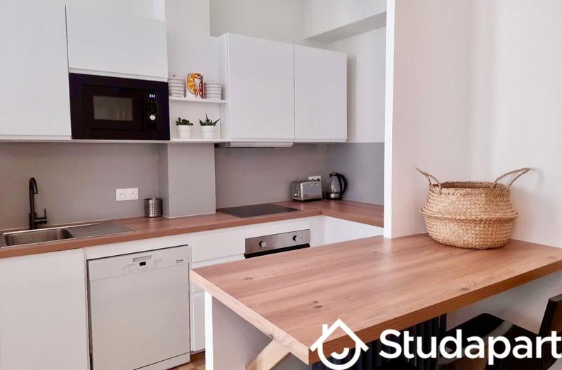 Chambre - 12 m² - 1 pièce