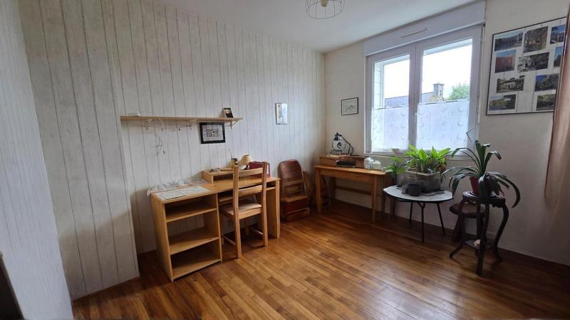 Maison - 106 m² - 7 pièces