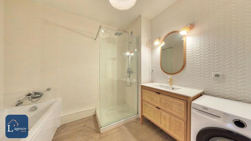 Appartement - 79 m² - 3 pièces