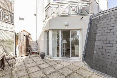 Appartement - 75 m² - 3 pièces