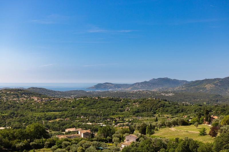 Appartement - 193 m² - 4 pièces