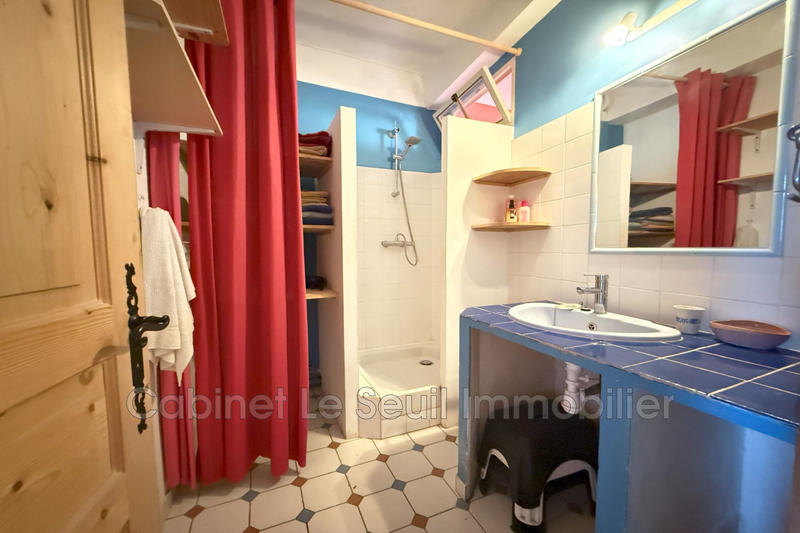 Maison - 252 m² - 9 pièces