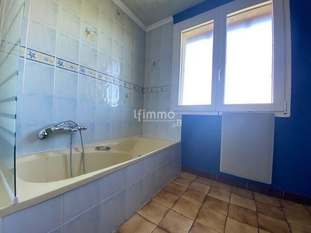 Duplex - 94 m² - 5 pièces