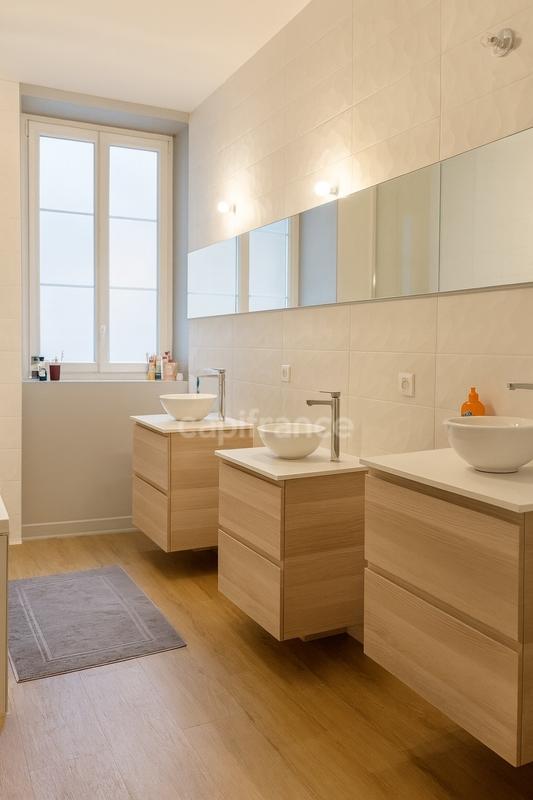 Appartement bourgeois - 250 m² - 7 pièces