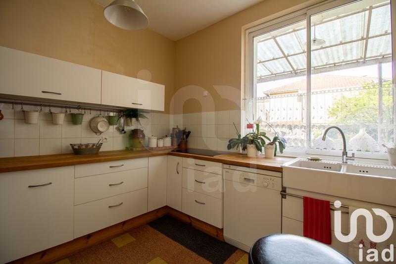 Maison - 255 m² - 11 pièces