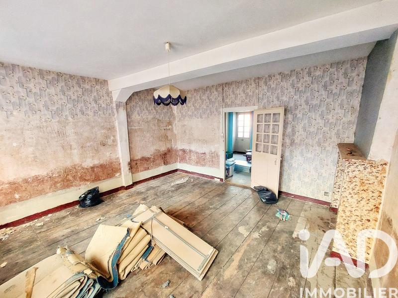 Maison - 95 m² - 5 pièces