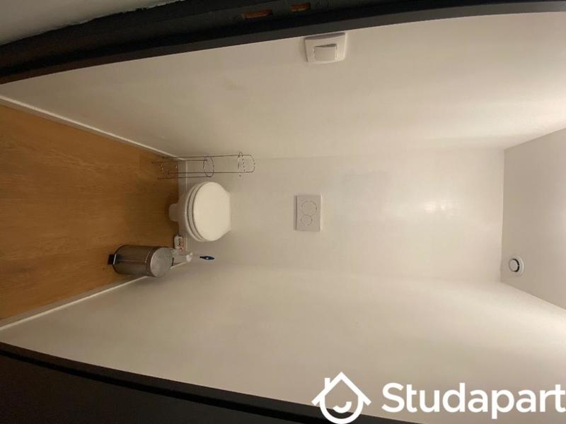 Chambre - 9 m² - 1 pièce