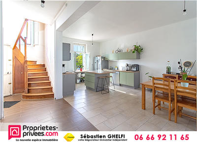 Maison - 115 m² - 9 pièces
