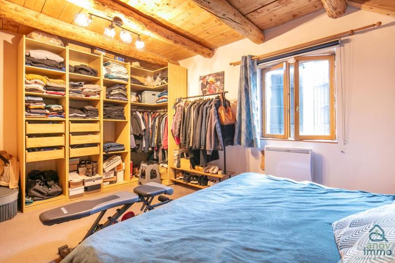 Local commercial - 384 m²