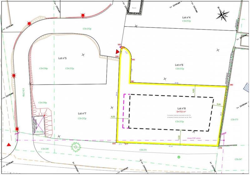 Terrain constructible - 753 m²