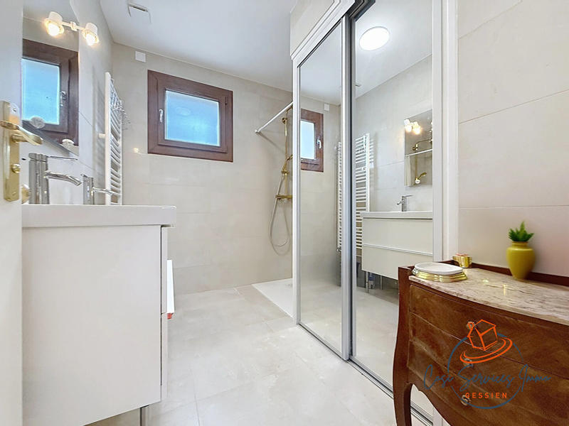 Maison - 118 m² - 5 pièces