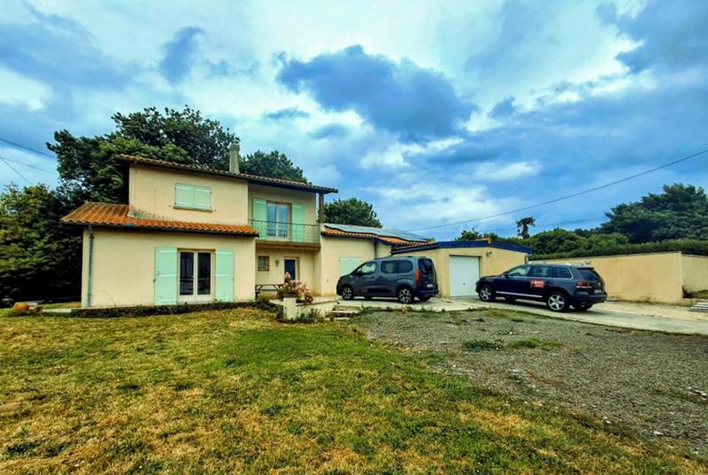 Maison - 160 m² - 5 pièces