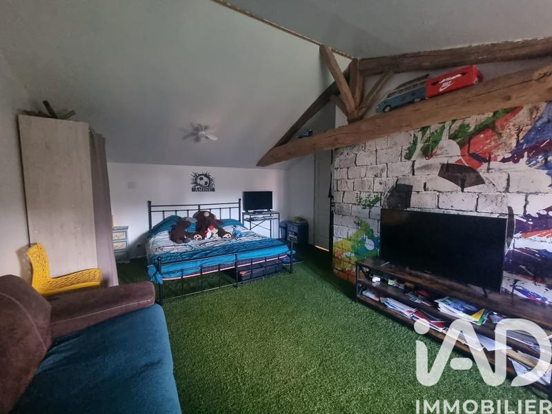 Maison - 230 m² - 7 pièces