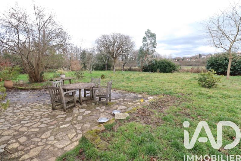 Maison - 316 m² - 10 pièces