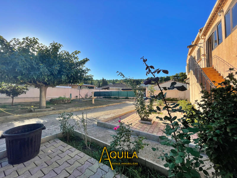 Villa - 162 m² - 8 pièces