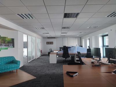 Bureau - 194 m²