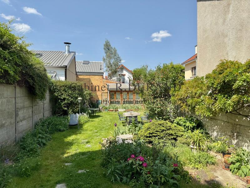 Maison - 100 m² - 5 pièces