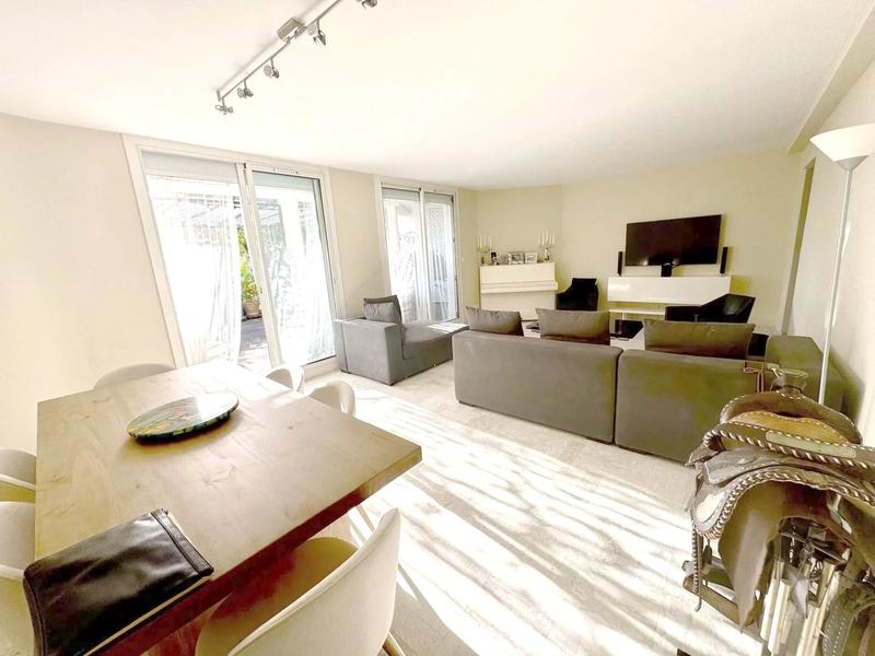 Appartement - 136 m² - 5 pièces