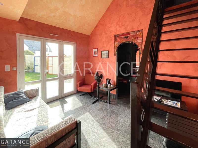Maison - 211 m² - 6 pièces