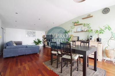 Appartement - 74 m² - 3 pièces