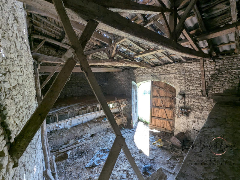 Maison ancienne - 264 m² - 6 pièces